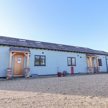 The Shippon Villa Frodsham Exterior photo